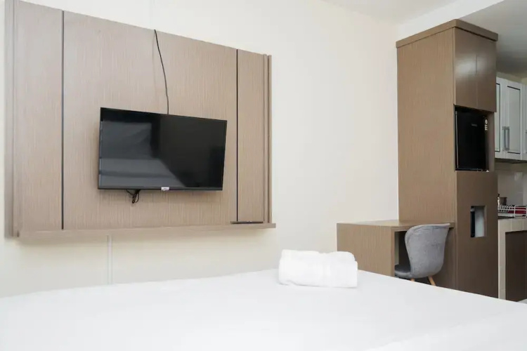 Homey and Comfact Studio at Medina Apartment