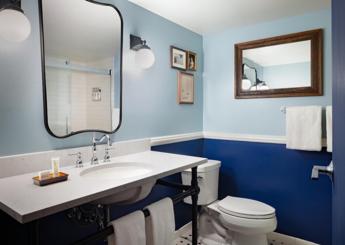 Quadruple Junior Suite