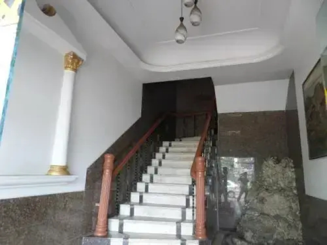 Hotel Royal Inn