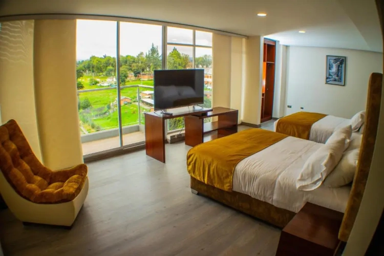 Standard Triple room