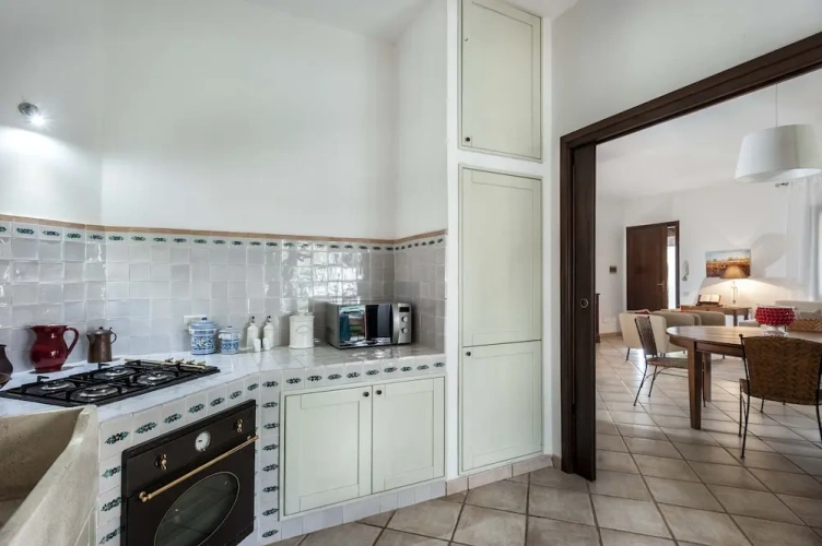 2 Bedrooms Villa