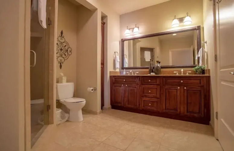Quaint Quarters 4 Bedroom Villa by RedAwning
