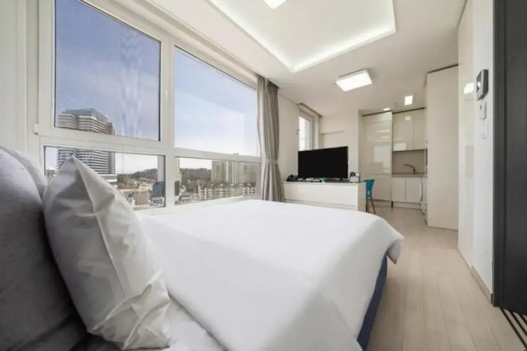 The Mark Sokcho Residence