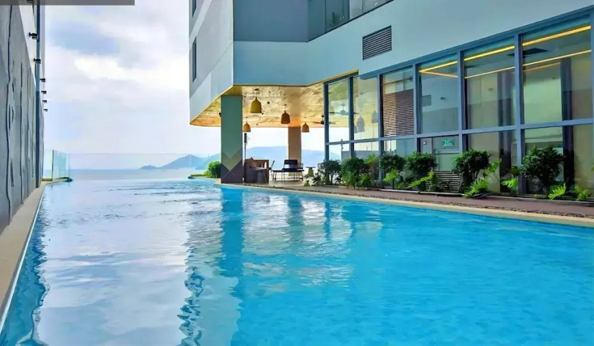 S79 Residence LYN Panorama
