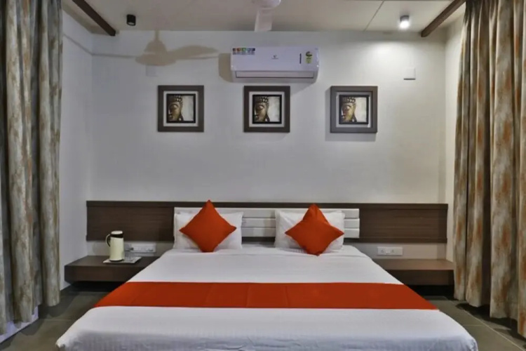 Gir Athiz Resort