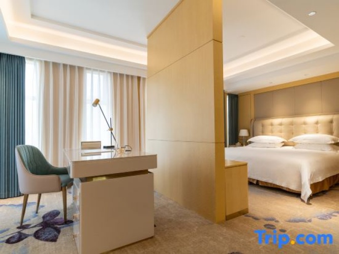 Business Double Suite