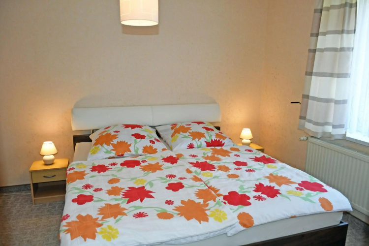 schoene Ferienwohnung mit Terrasse