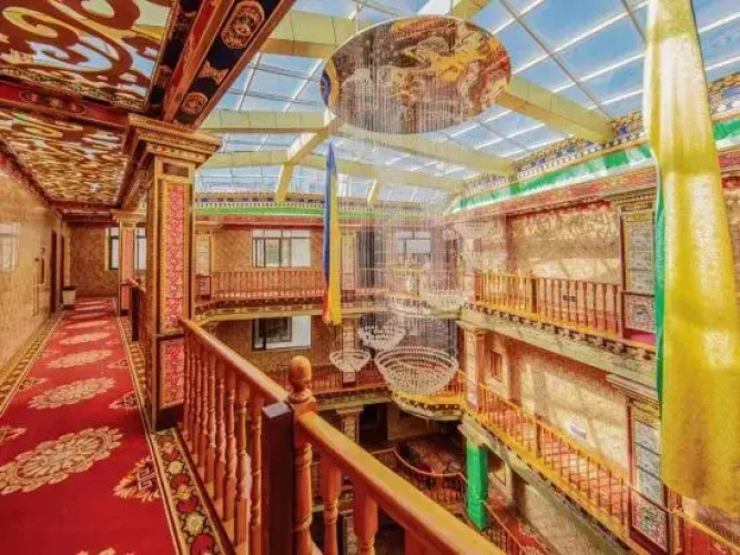Luqulang Musi Hotel
