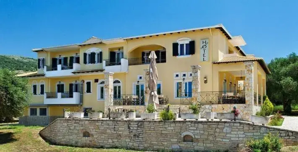 Chrisovalanto Hotel
