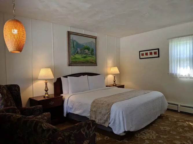 Harwood Hill Motel