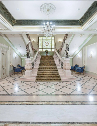 Hotel Bristol