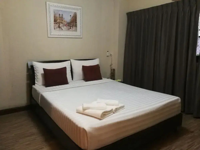 V49 Apartment