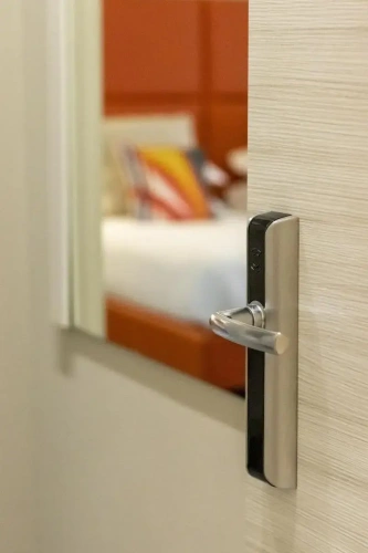 Standard Twin room with city view