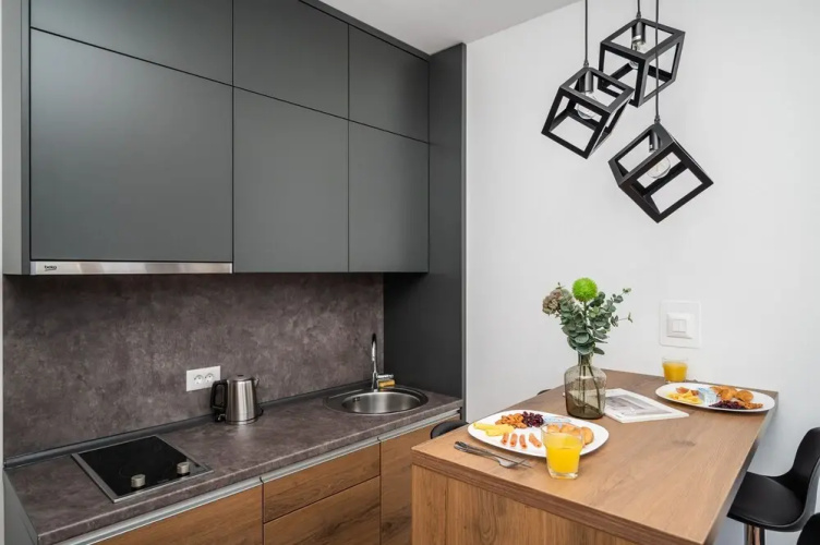 Modern and Bright Duplex - Main Street