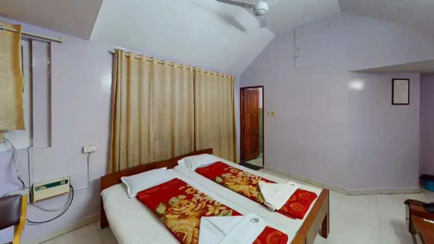 Campal Beach Resort