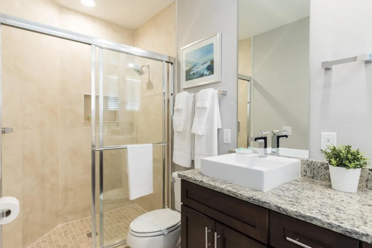 3 BR 3BA Villa
