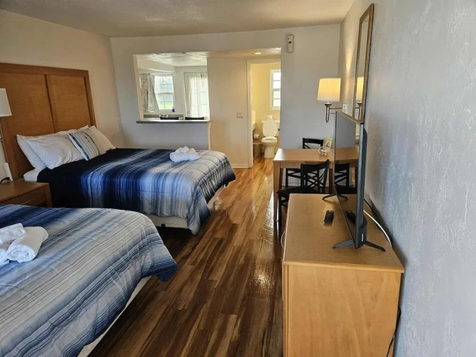 Premium Quadruple room with balcony
