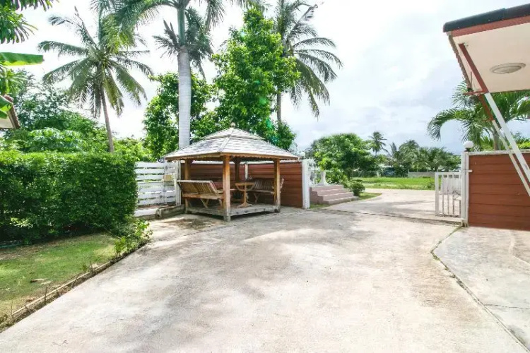 The Rome Resort