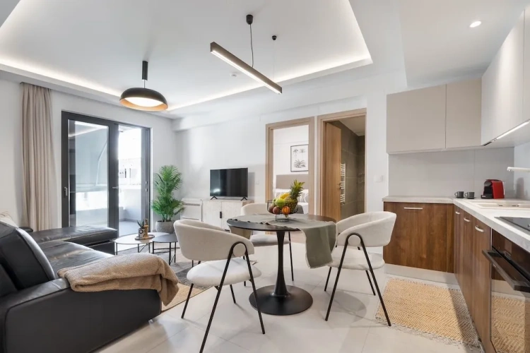 Deluxe Apartment