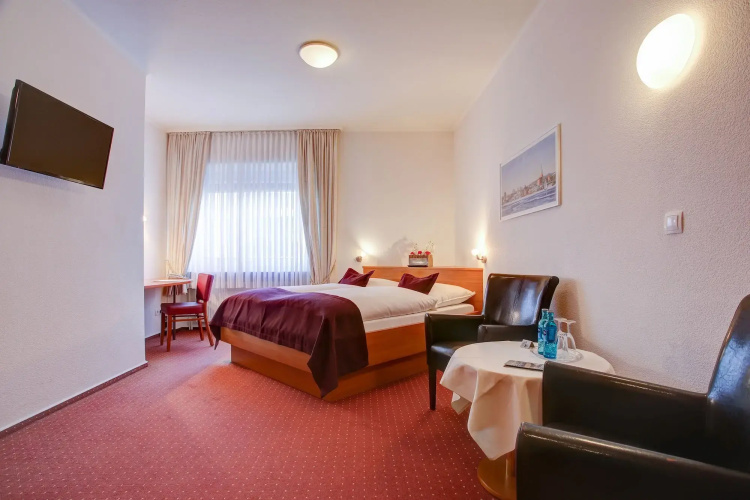 Hotel Consul