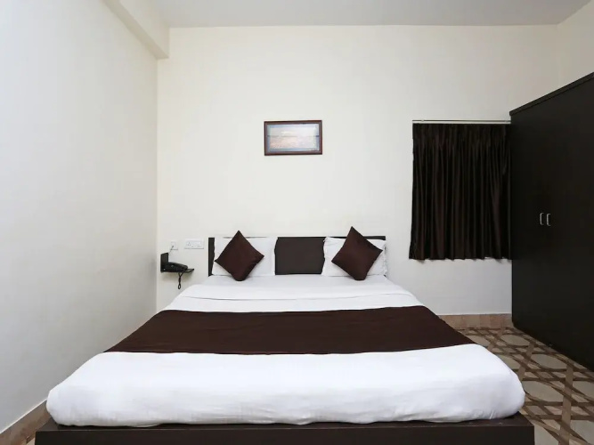 Capital O 7674 Stellar Resort