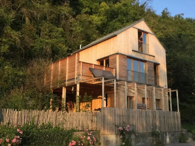 2 Bedrooms Cottage