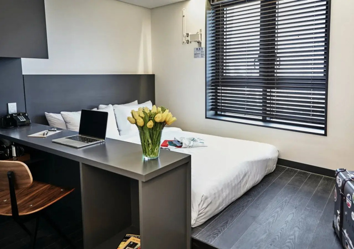 Makers Hotel