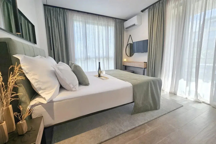 Azur Premium Resort