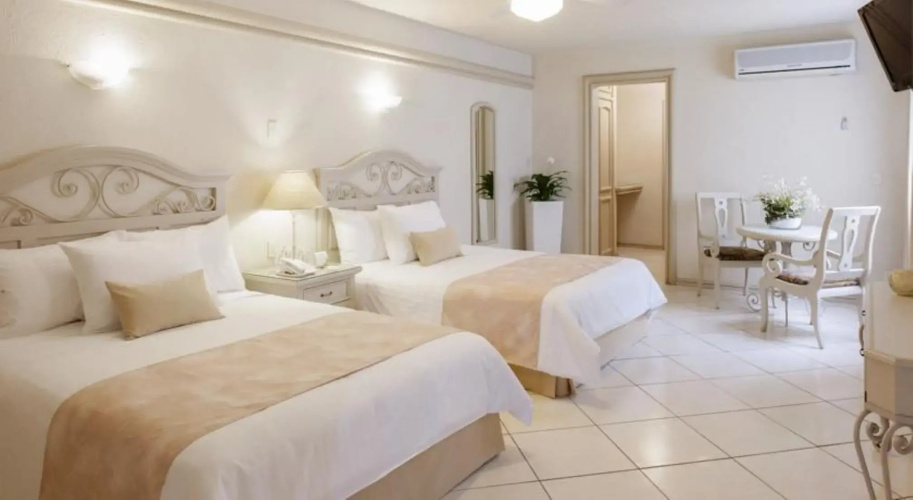 Hotel & Suites Quinta Magna