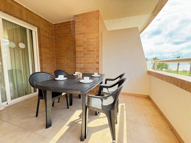 2 Bedrooms Apartment with balcony
