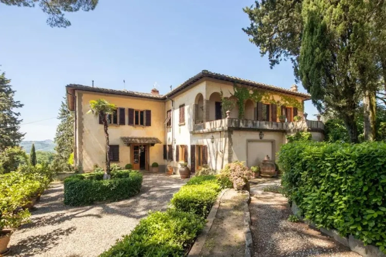 Villa