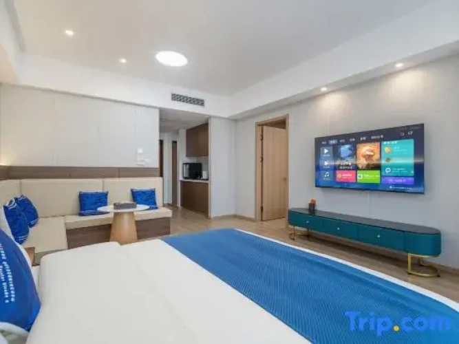 Quadruple Family Suite