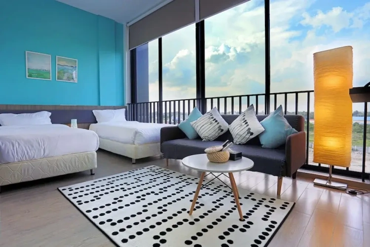 1 Bedroom Suite