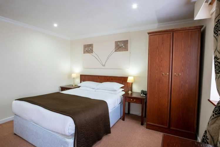 Beaufort Park Hotel