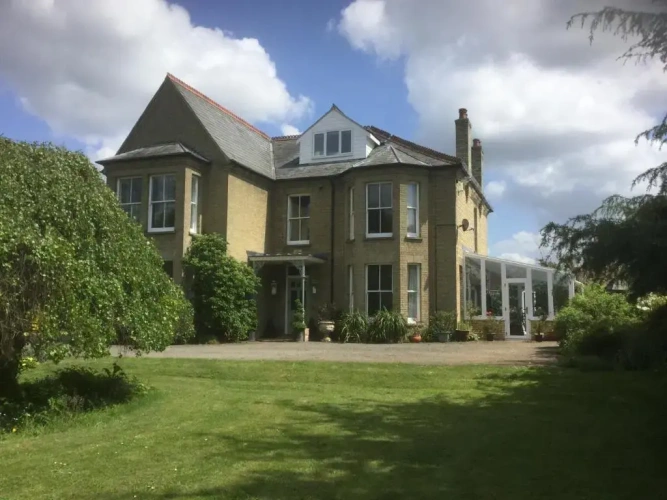 Double Cottage