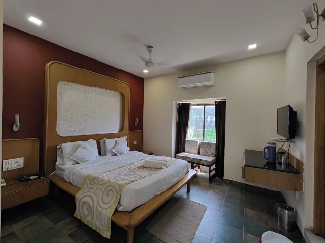 Comfort room