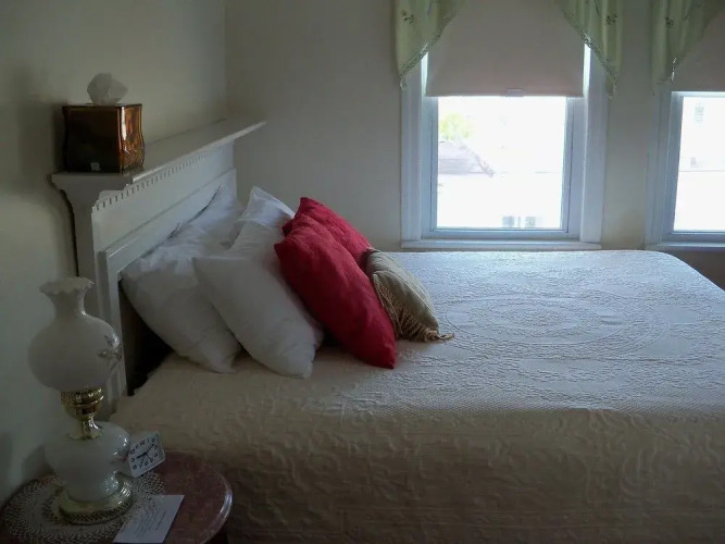 Holly Beach HotelOver view