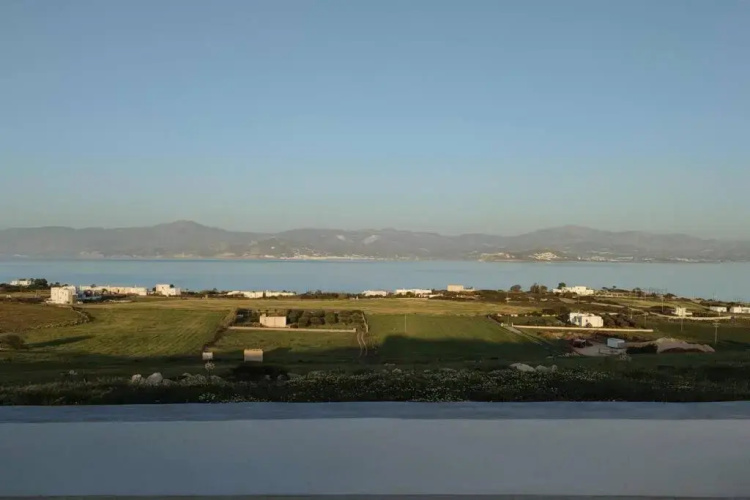 White House with Sea View