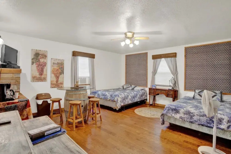Mendelbaum - Almond Cabin 2 Bedroom Cabin