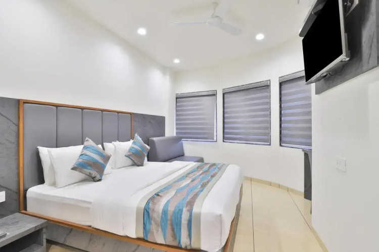 Hotel Surat