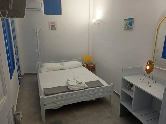 2 Bedrooms Villa