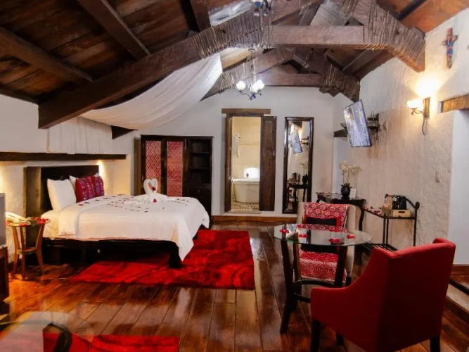 Deluxe Suite