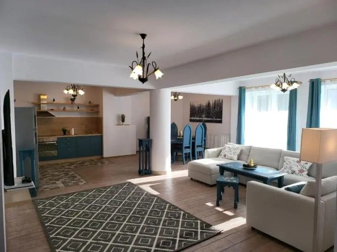 Deluxe Family Suite