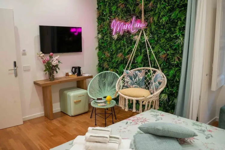 Mareluna Rooms