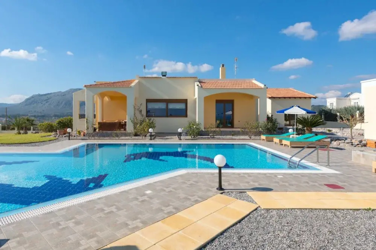 Villa Rose on the beach