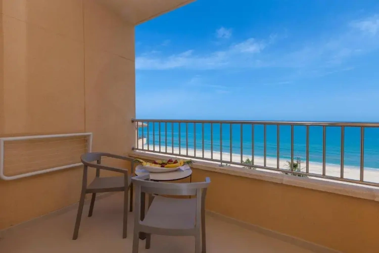 Standard Twin room with sea view