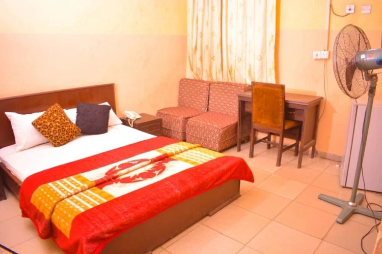 Standard room