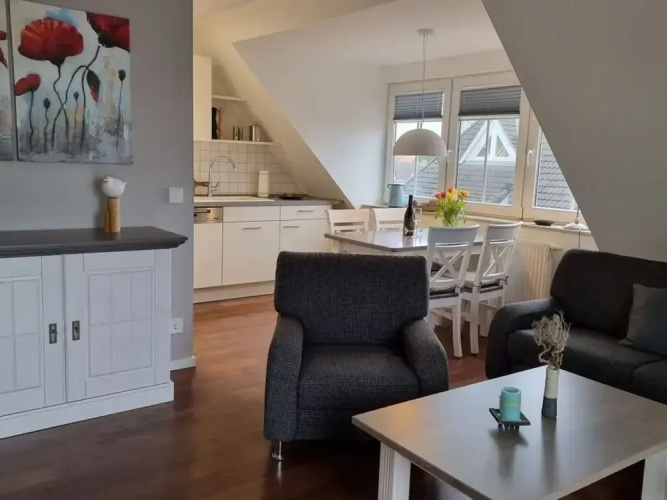 Kommodig Utkiek Modern Retreat