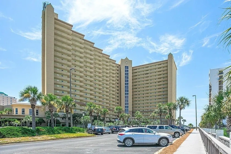 Standard Double room with balcony and beachfront