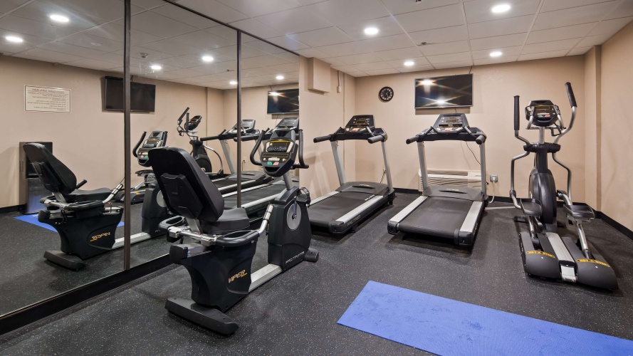 Best Western Plus Sunrise Inn photo 23